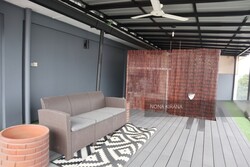 Platina Gardens (D27), Terrace #244890761